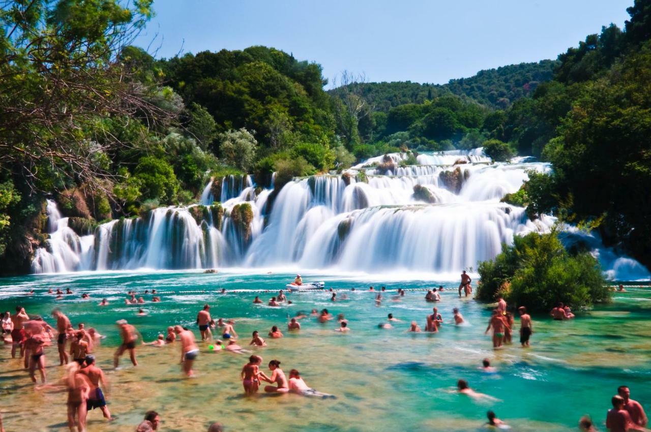 Apartmani Josipa Šibenik Esterno foto