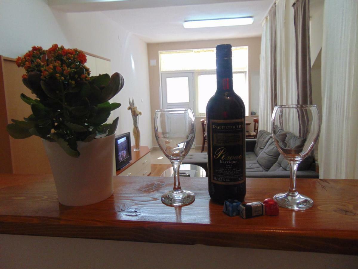 Apartmani Josipa Šibenik Esterno foto